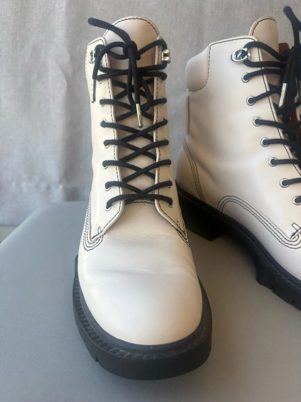 Coach White Leather Combat Boots with Black Laces - Picture 3 of 16